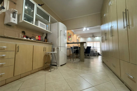 Casa Térrea à venda com 5 quartos, sendo 2 suítes, em Tucuruvi, São Paulo, SP