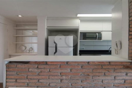 Apartamento à venda com 2 quartos em Parque Reboucas, São Paulo, SP