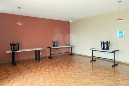 Casa à venda com 3 quartos, sendo 1 suíte,  em Jardim Sumaré, Ribeirão Preto, SP