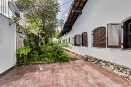 Casa Térrea à venda com 4 suítes em Alto da Boa Vista, São Paulo, SP
