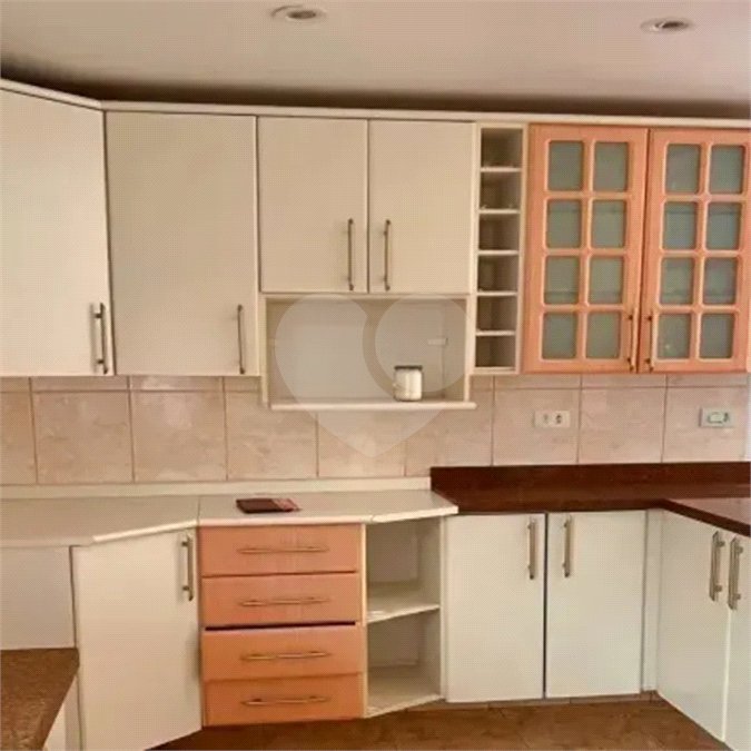 Sobrado à venda com 3 quartos, sendo 1 suíte, em City Recanto Anastácio, São Paulo, SP