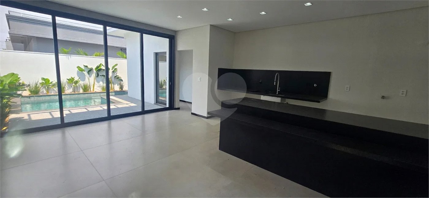 Casa à venda com 5 suítes no condomínio Parque Faber IV, São Carlos - SP