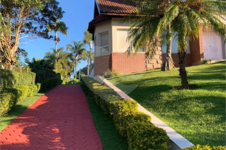 Casa Térrea à venda com 3 quartos, sendo 1 suíte, em Alpes D'ouro, Bom Jesus dos Perdões, SP