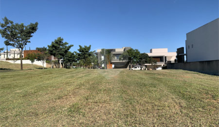 Terreno à venda no condomínio Saint Patrick, Sorocaba - SP