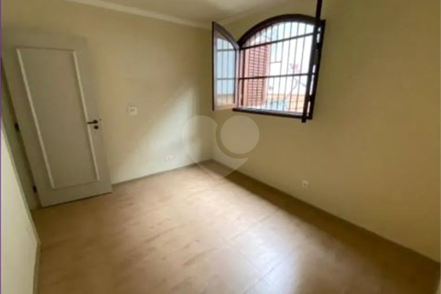 Sobrado à venda ou para alugar com 5 quartos, sendo 3 suítes, em Santana, São Paulo, SP