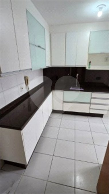 Apartamento à venda com 3 quartos, sendo 1 suíte, em Jardim Nova Taboão, Guarulhos, SP