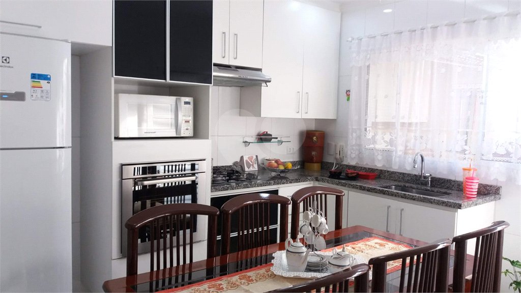 Casa à venda com 2 suítes no condomínio Residencial Taormina, São Paulo - SP