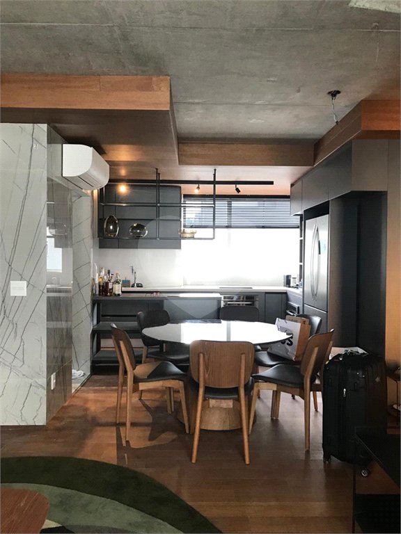 Apartamento à venda com 2 suítes em Vila Nova Conceição, São Paulo, SP