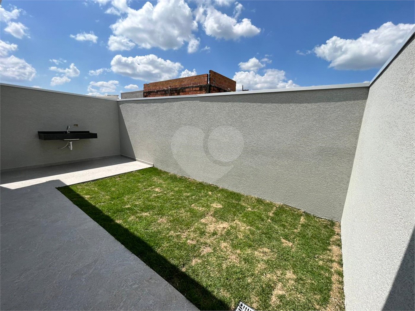 Casa à venda com 3 quartos, sendo 2 suítes, em Nova Cerejeira, Atibaia, SP
