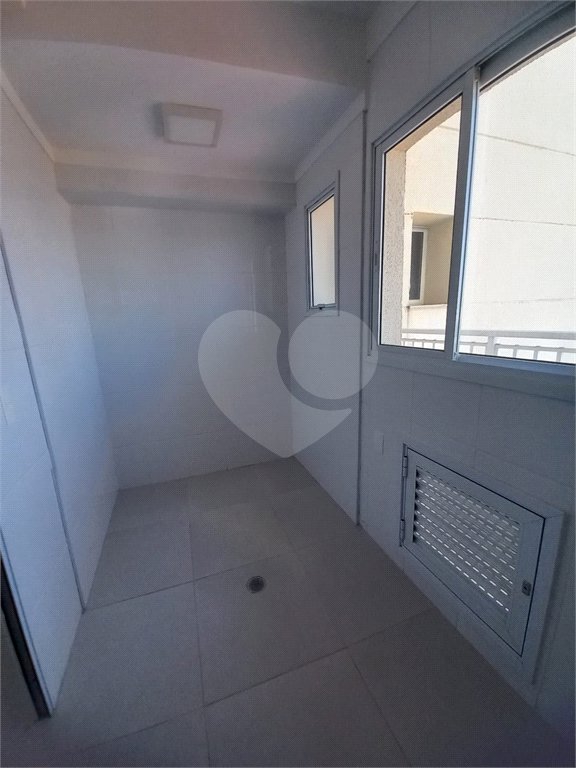 Apartamento à venda com 3 quartos, sendo 2 suítes,  no Centro, Mogi das Cruzes, SP
