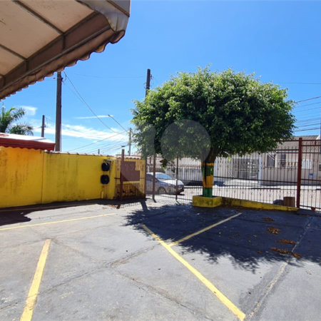 Casa à venda com 5 quartos em Ivoturucaia, Jundiaí, SP
