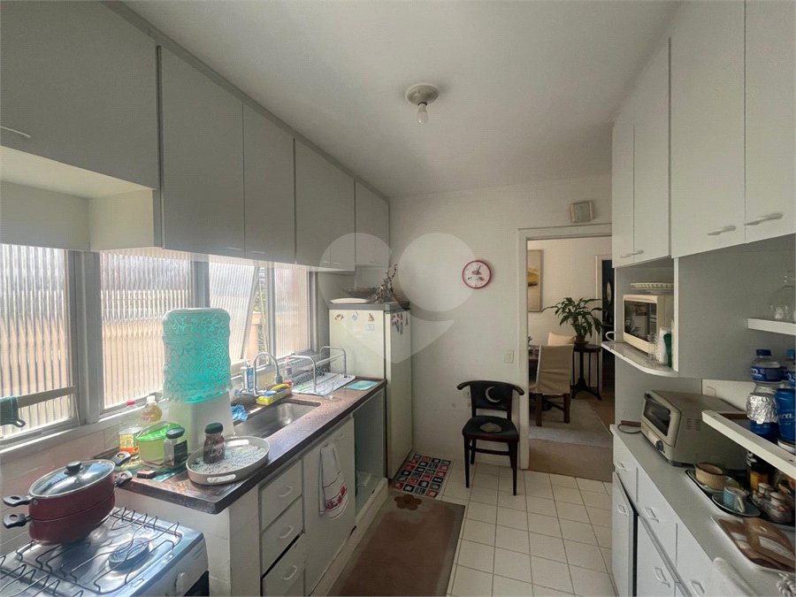 Apartamento à venda com 3 quartos, sendo 2 suítes,  em Jardim Paulista, São Paulo, SP