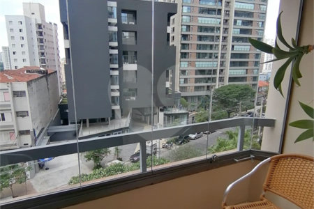 Apartamento à venda com 2 quartos, sendo 1 suíte, em Vila Mariana, São Paulo, SP