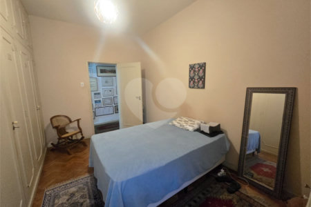 Apartamento à venda com 4 quartos, sendo 1 suíte, em Copacabana, Rio de Janeiro, RJ