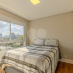 Apartamento à venda com 2 suítes em Santo Amaro, São Paulo, SP