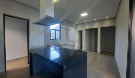 Casa à venda com 3 suítes em Nações, Valinhos, SP