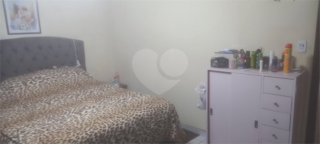 Casa à venda com 3 quartos, sendo 1 suíte,  em Vila Augusta, Guarulhos, SP