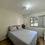 Apartamento à venda com 3 quartos, sendo 1 suíte, em Vila Sofia, São Paulo, SP