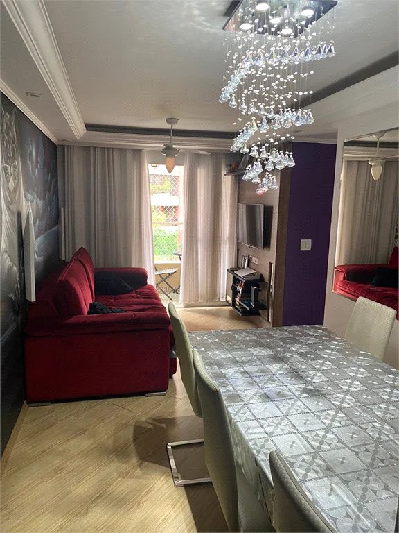 Apartamento à venda com 3 quartos em Vila Suzana, São Paulo, SP