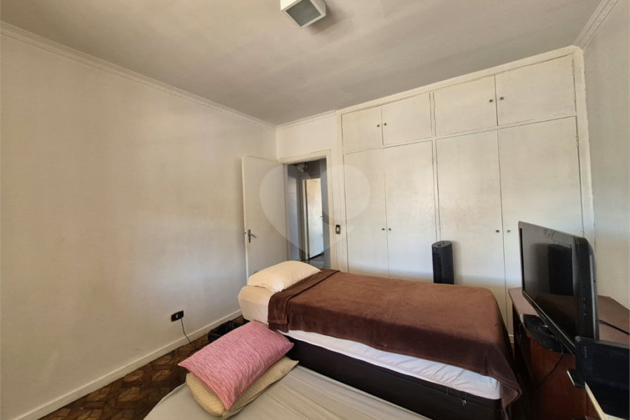 Sobrado à venda com 3 quartos, sendo 1 suíte,  em Butantã, São Paulo, SP