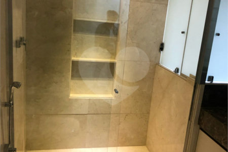 Apartamento à venda com 4 suítes em Vila Suzana, São Paulo, SP