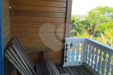 Casa à venda com 7 quartos, sendo 3 suítes, em Fazenda Marajoara, Campo Limpo Paulista, SP