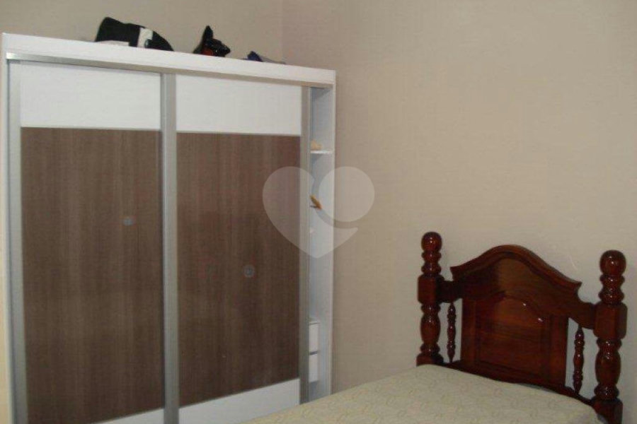 Sobrado à venda com 5 quartos, sendo 1 suíte, em Interlagos, São Paulo, SP