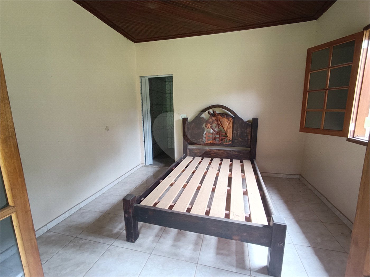 Sítio à venda com 6 quartos, sendo 5 suítes,  em Alto da Serra (mailasqui), São Roque, SP