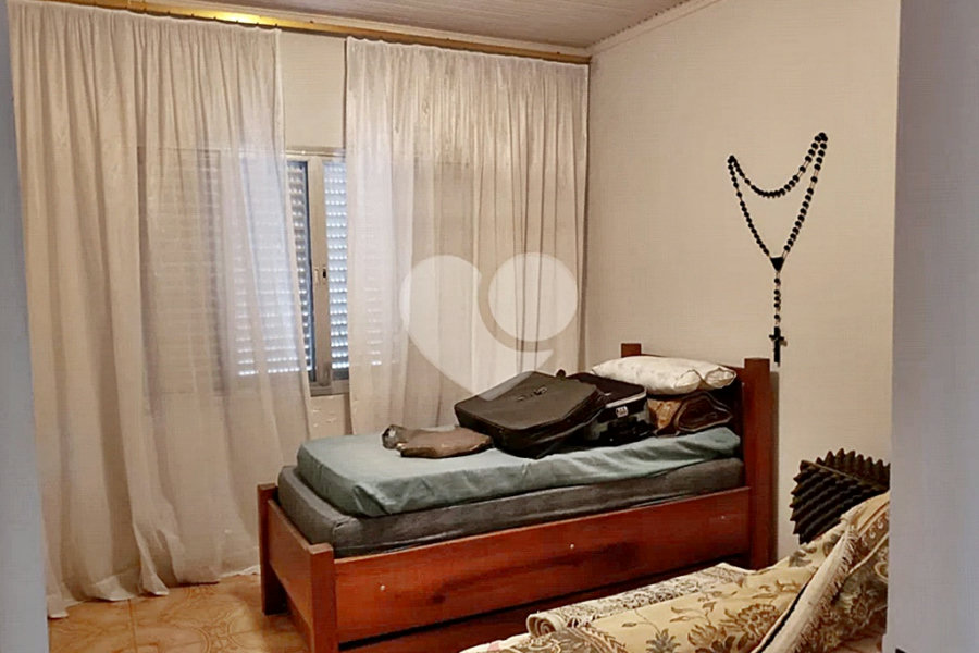 Sobrado à venda com 4 quartos em Vila Nova Cachoeirinha, São Paulo, SP
