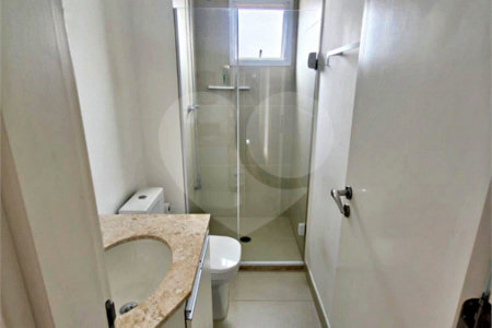 Apartamento à venda com 3 quartos, sendo 1 suíte,  em Jardim Caravelas, São Paulo, SP