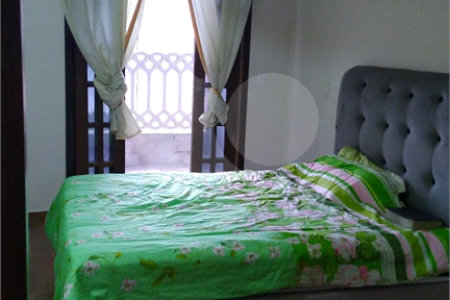 Casa à venda com 1 quarto em Água Vermelha, Poá, SP