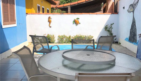 Casa em condomínio à venda com 3 quartos, sendo 1 suíte,  em Praia Rasa, Armação dos Búzios, RJ