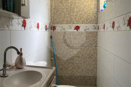 Casa à venda com 2 quartos, sendo 1 suíte,  em Vila Nova Bonsucesso, Guarulhos, SP