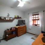 Casa Térrea à venda com 4 quartos, sendo 1 suíte, em Parque Continental, São Paulo, SP