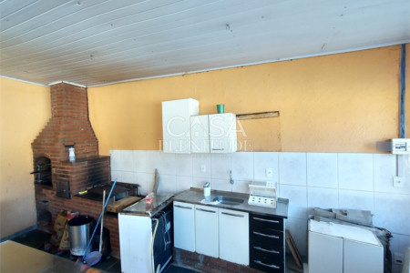 Chácara à venda com 5 quartos, sendo 1 suíte,  em Araçoiaba da Serra, SP