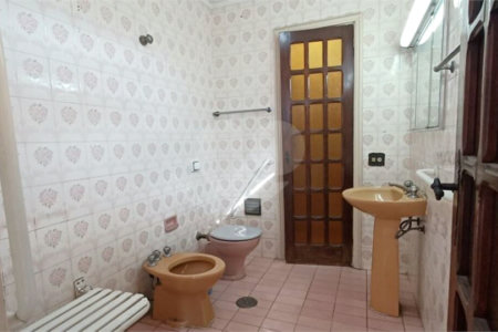Sobrado à venda com 3 quartos, sendo 1 suíte, em Jardim Novo Mundo, São Paulo, SP