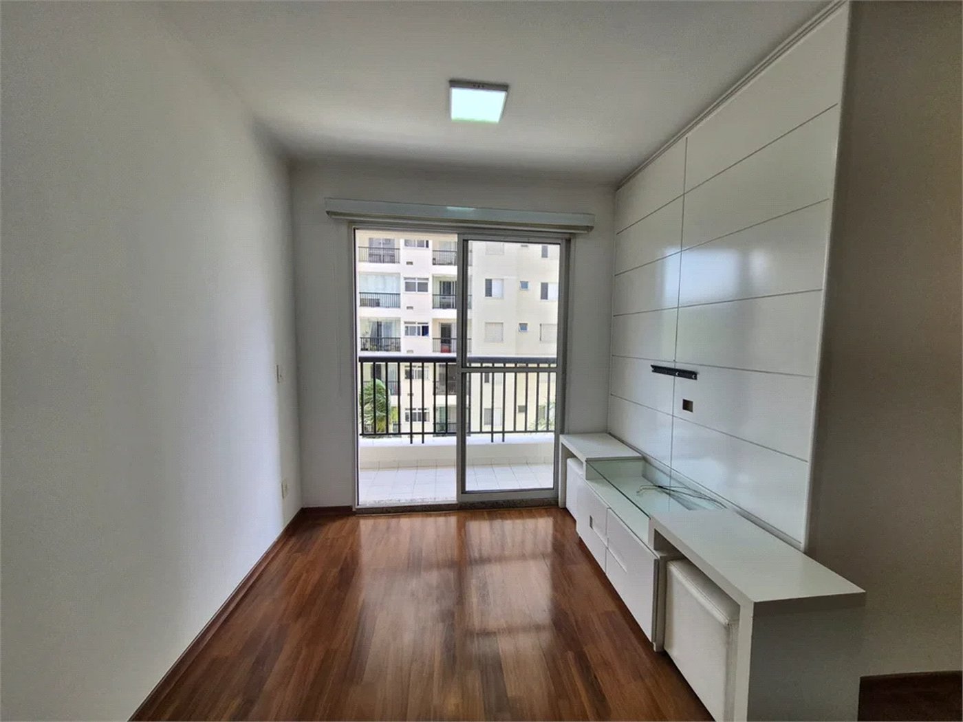 Apartamento à venda com 2 quartos em Vila Anastácio, São Paulo, SP