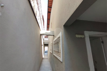 Sobrado à venda com 3 quartos, sendo 1 suíte, em Vila Nivi, São Paulo, SP