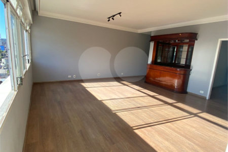 Apartamento à venda com 3 quartos em Vila Mariana, São Paulo, SP