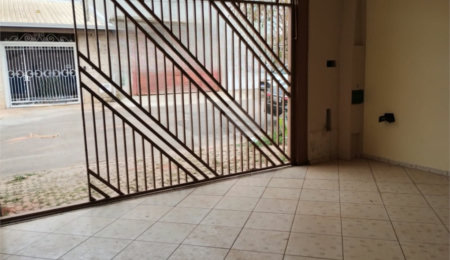 Casa à venda com 3 quartos, sendo 1 suíte,  em Parque Atenas do Sul, Itapetininga, SP