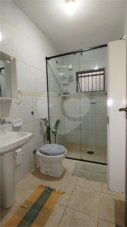 Casa à venda com 3 quartos, sendo 1 suíte, em Vila Santa Helena, Atibaia, SP