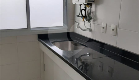 Apartamento à venda com 3 quartos, sendo 1 suíte,  em Ipiranga, São Paulo, SP