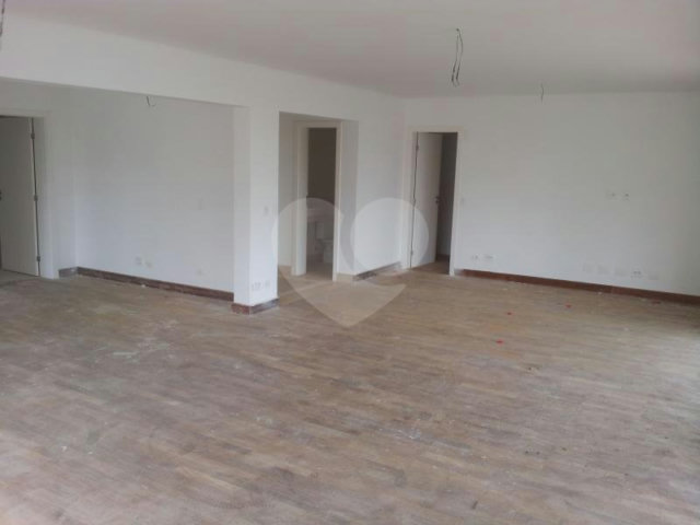 Apartamento à venda com 4 suítes em Santana, São Paulo, SP