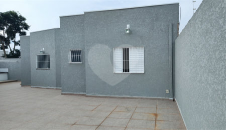 Casa Térrea à venda com 3 quartos, sendo 2 suítes,  em Jardim Jaraguá, Atibaia, SP