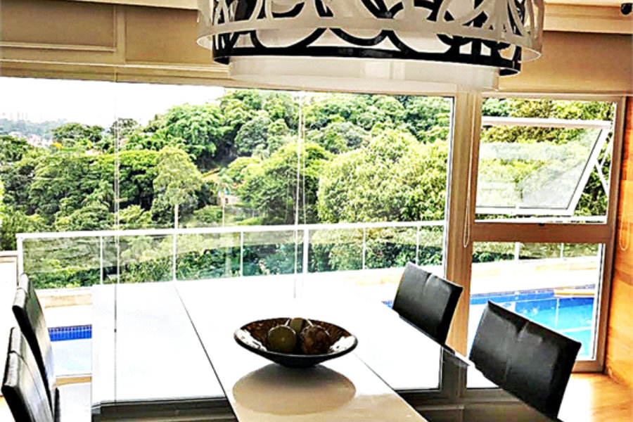 Casa à venda com 4 suítes no condomínio Residencial Jd. Ibiratiba, São Paulo - SP