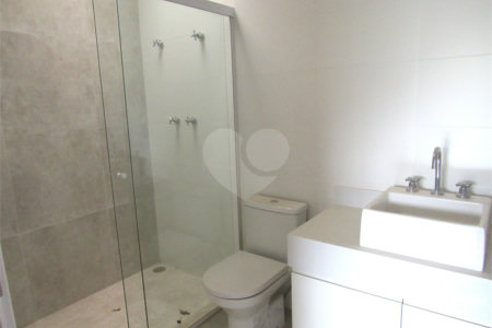 Casa à venda com 4 suítes no condomínio Premiere, São Paulo - SP