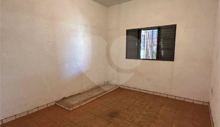 Casa à venda com 2 quartos em Parque Residencial Vale do Sol, Araraquara, SP
