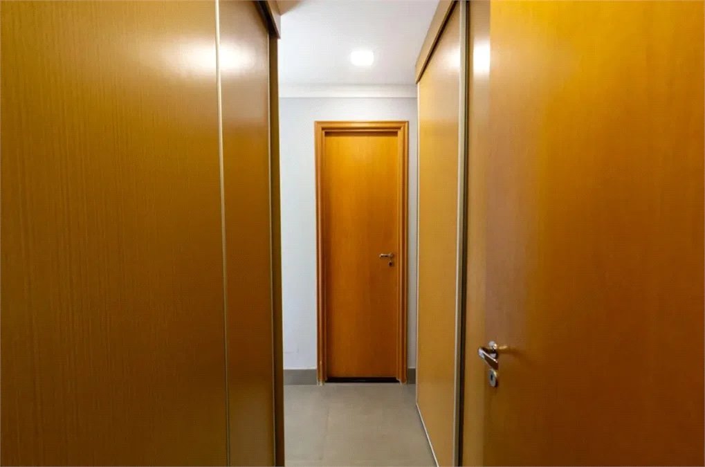 Apartamento à venda com 3 quartos, sendo 2 suítes, em Brooklin Paulista, São Paulo, SP