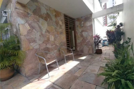 Sobrado à venda com 3 quartos, sendo 1 suíte,  em Brooklin Paulista, São Paulo, SP