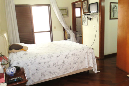 Apartamento à venda com 4 quartos, sendo 2 suítes, em Jardim Vila Mariana, São Paulo, SP